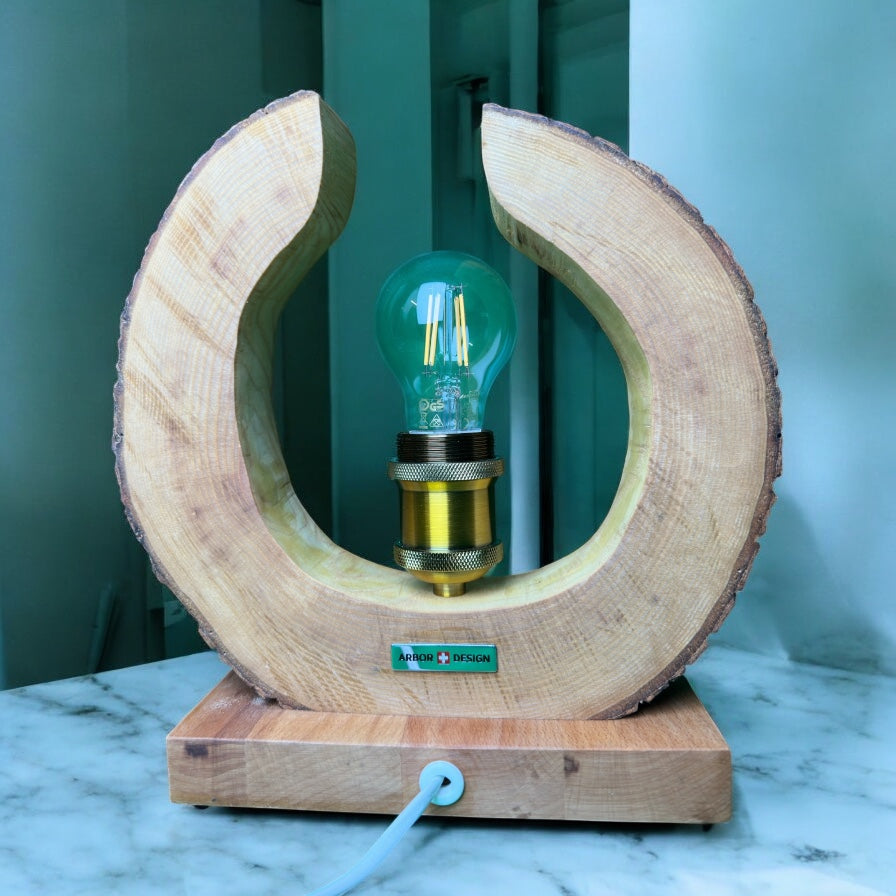 Crescent Ember – Horseshoe Cut Lamp Base