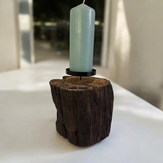 Darkroot Ember – Log Candle Pedestal